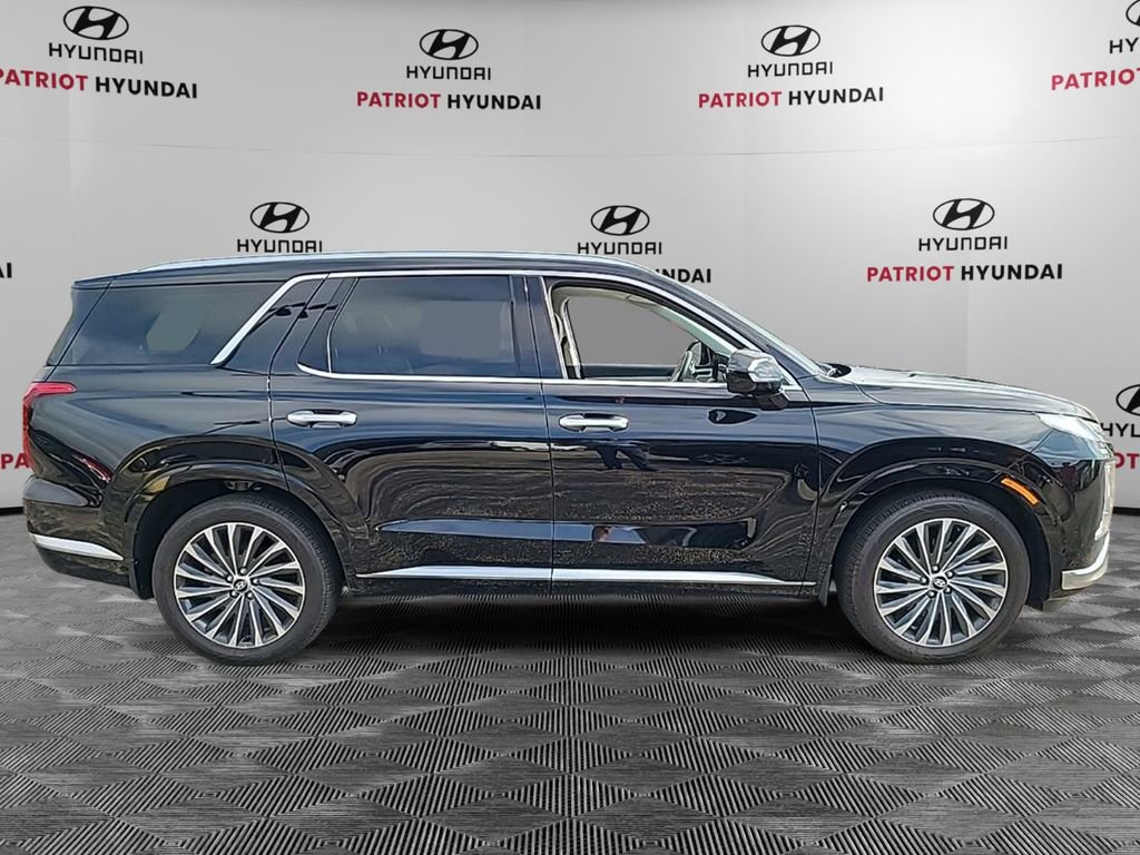 Used 2024 Hyundai Palisade Calligraphy image 34