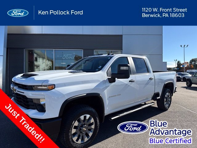 Used 2024 Chevrolet Silverado 2500 Custom w/ Custom Value Package AWD/4WD image 1