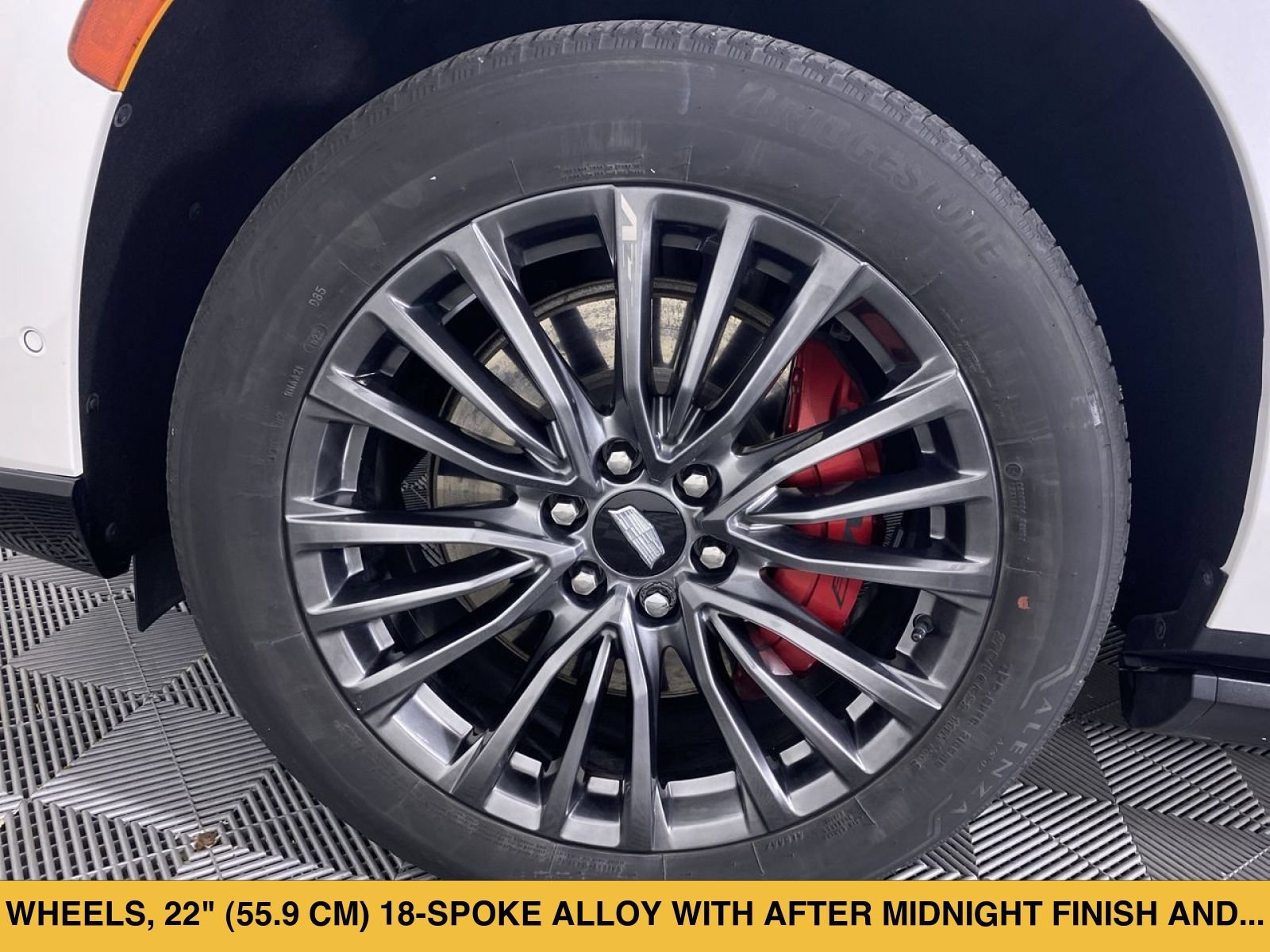 Certified 2023 Cadillac Escalade ESV V AWD/4WD image 17