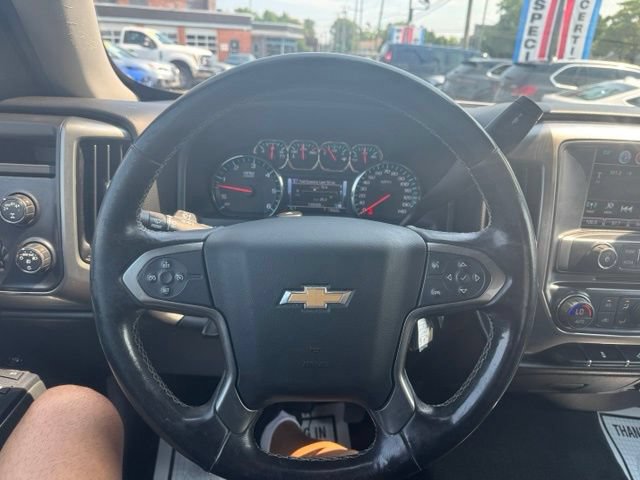 Used 2018 Chevrolet Silverado 1500 LT w/ LT Eassist Package AWD/4WD image 26