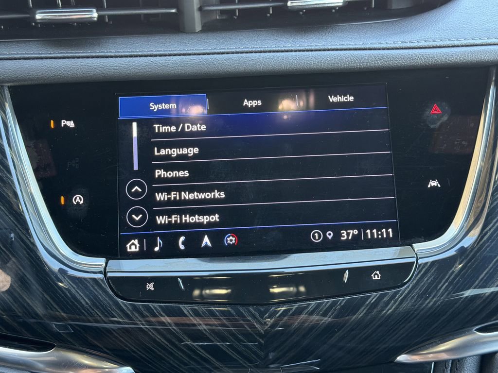 Certified 2025 Cadillac XT6 Premium Luxury image 32