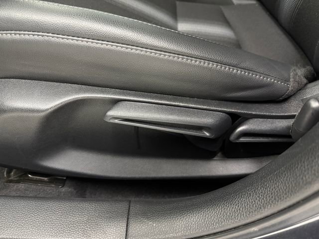 Used 2025 Honda Civic Sport image 28