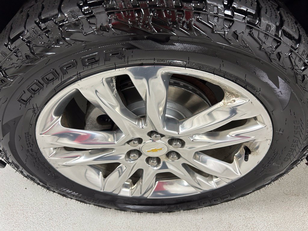 Used 2019 Chevrolet Traverse High Country w/ LPO, Floor Liner Package AWD/4WD image 9