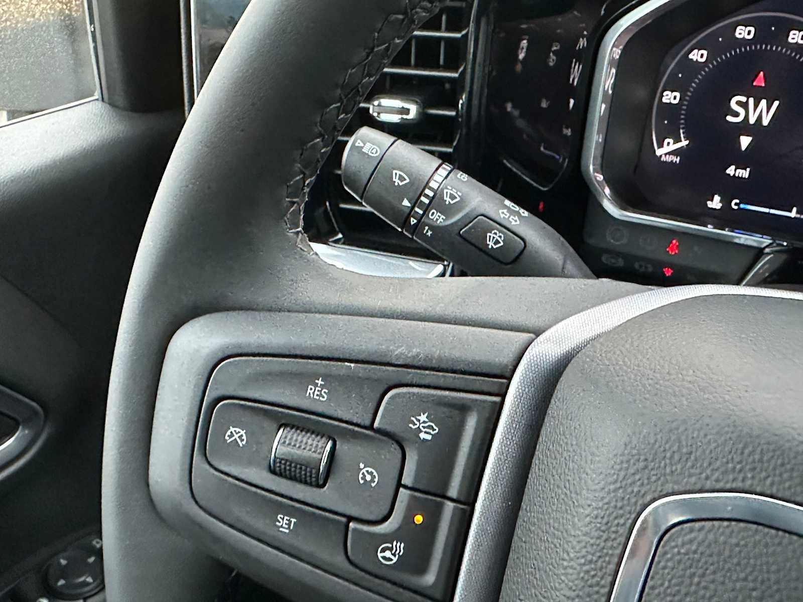 New 2026 GMC Sierra 2500 SLE w/ SLE Convenience Package image 32