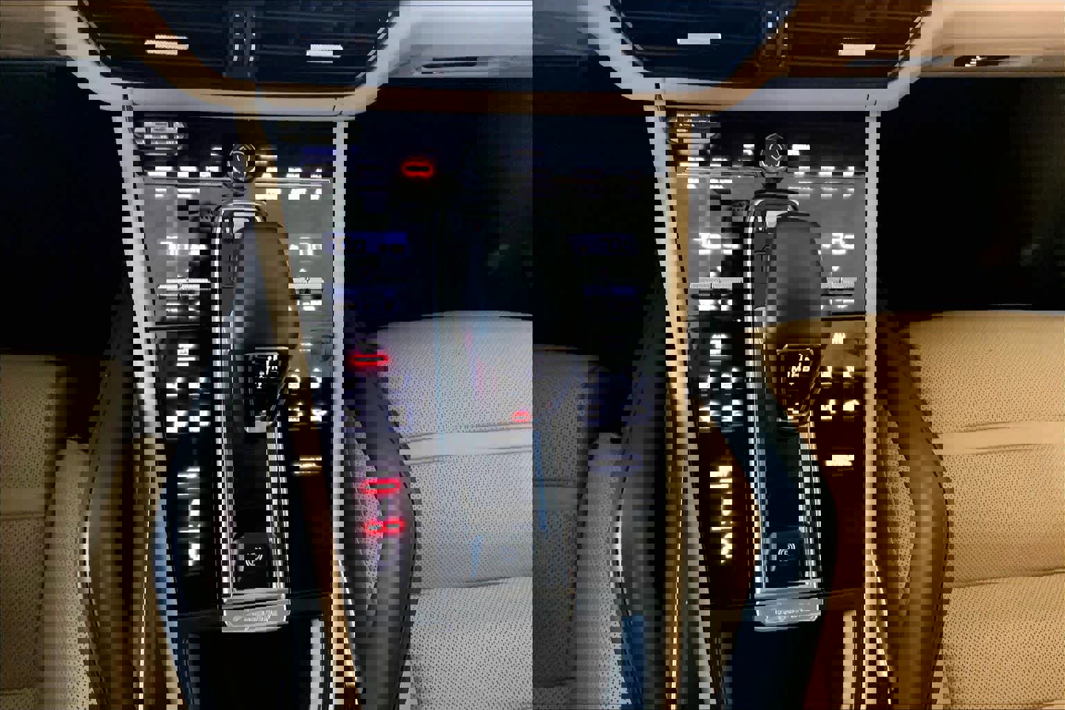 Used 2020 Porsche Cayenne Turbo image 33