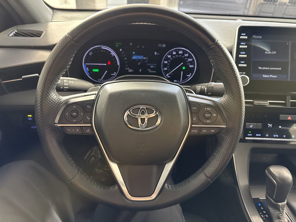 Used 2022 Toyota Avalon XSE FWD image 34