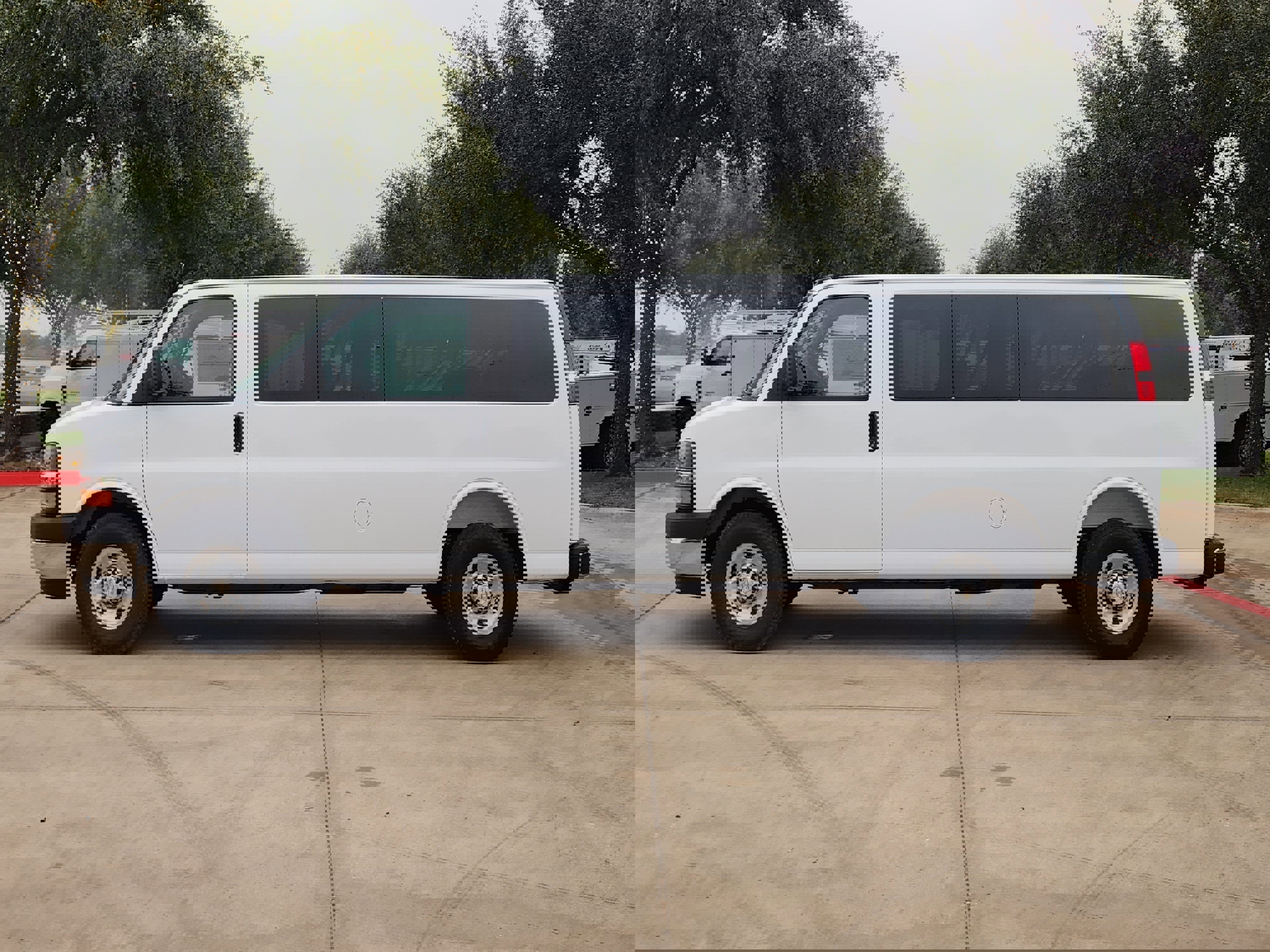 New 2025 Chevrolet Express 3500 LS w/ Chrome Appearance Package image 5