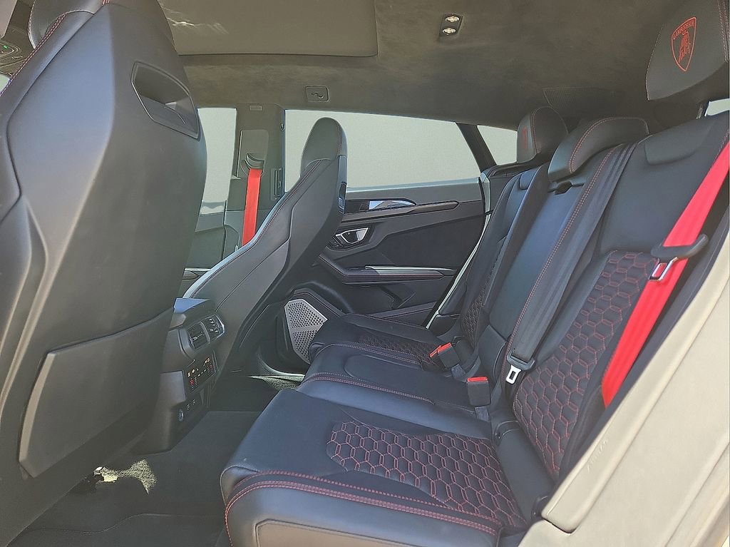 Used 2024 Lamborghini Urus S image 15