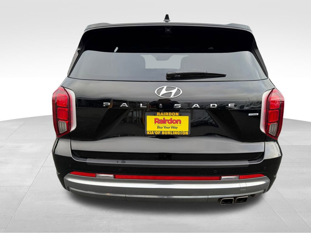 Used 2023 Hyundai Palisade Calligraphy image 9