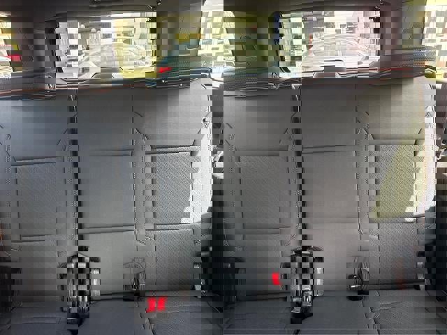 New 2026 GMC Yukon XL AT4 w/ AT4 Premium Plus Package AWD/4WD image 18