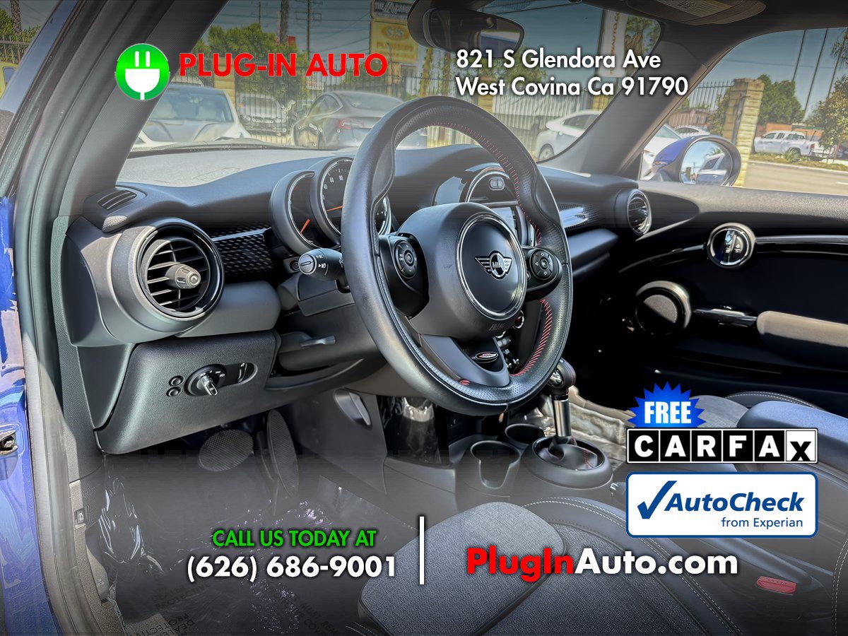 Used 2019 MINI Cooper S w/ Signature Upholstery Package FWD image 5