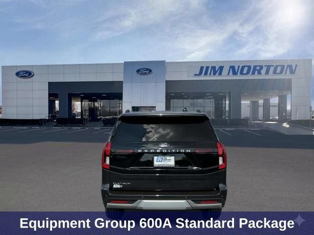Used 2026 Ford Expedition Platinum w/ Driver's Package AWD/4WD image 6