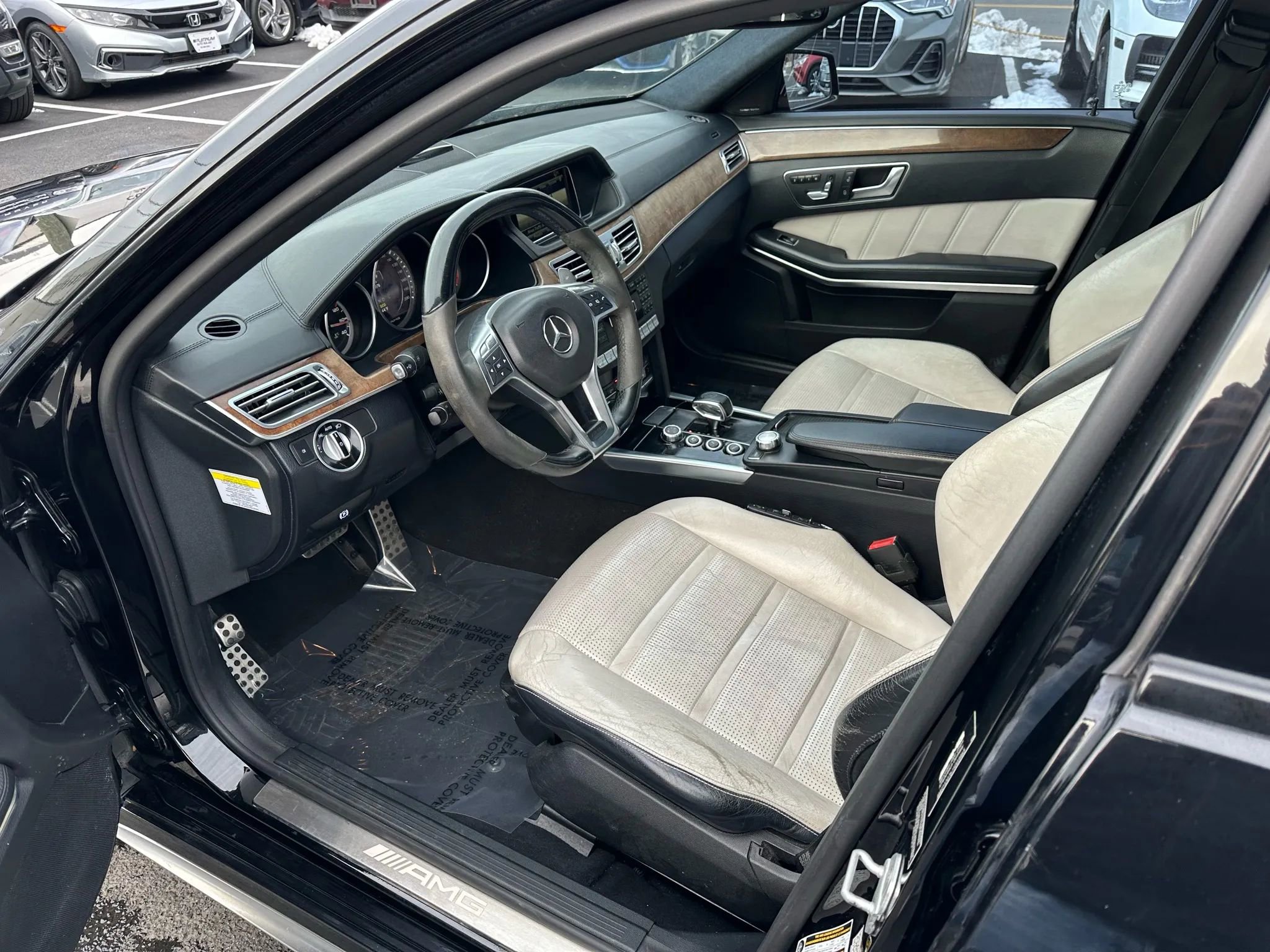 Used 2014 Mercedes-Benz E 63 AMG S-Model image 36