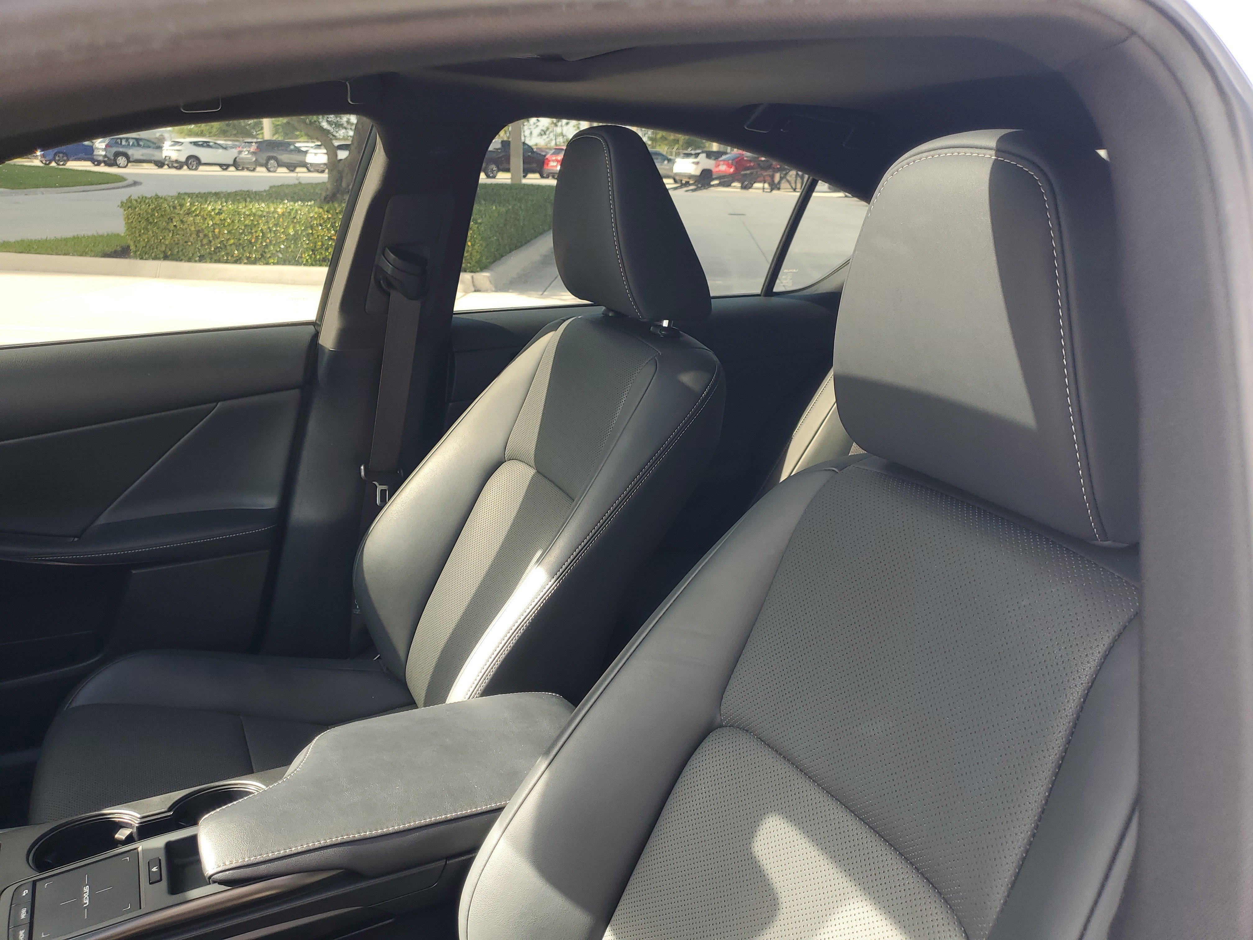 Used 2023 Lexus IS 300 w/ Premium Package RWD image 20