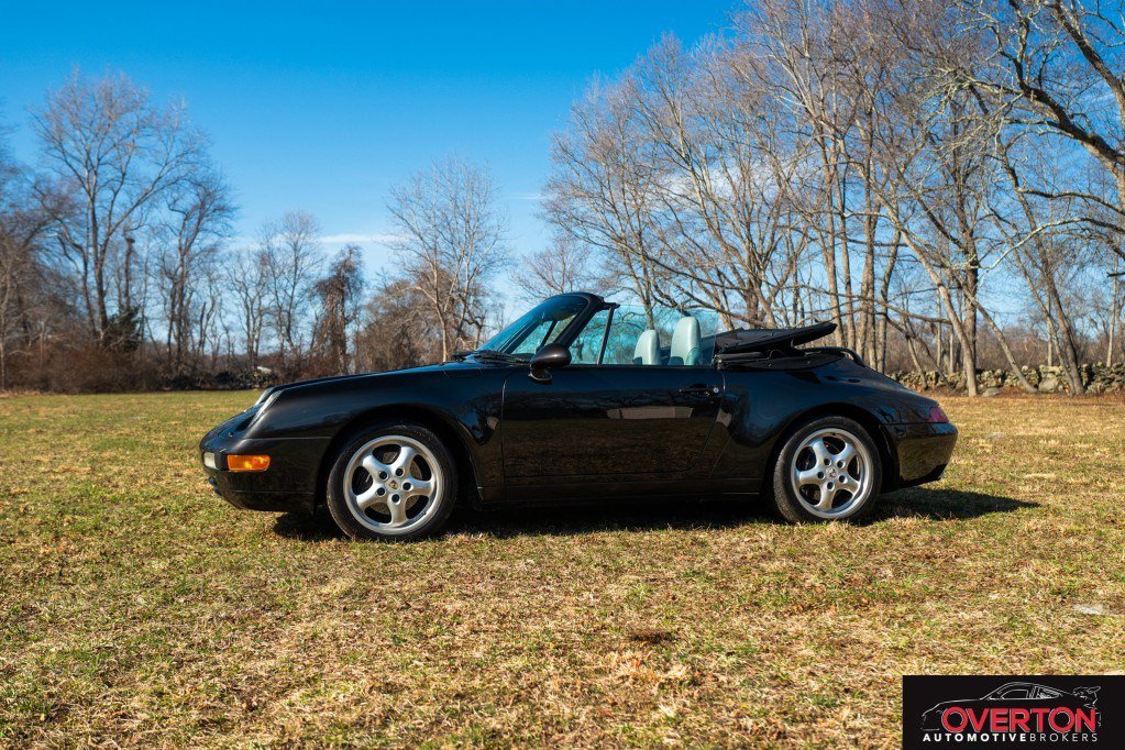 Used 1995 Porsche 911 Carrera RWD image 8