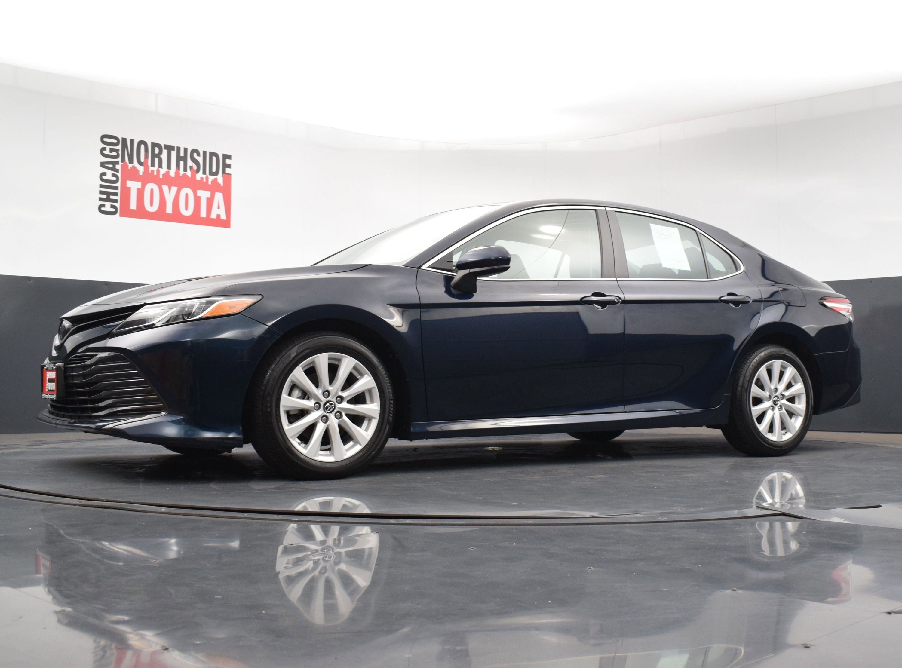 Used 2019 Toyota Camry LE image 24