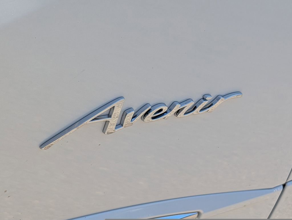 Used 2023 Buick Envision Avenir AWD/4WD image 16