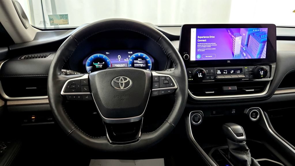 Certified 2024 Toyota Grand Highlander AWD image 29