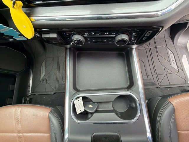 Used 2024 Chevrolet Silverado 2500 High Country AWD/4WD image 37