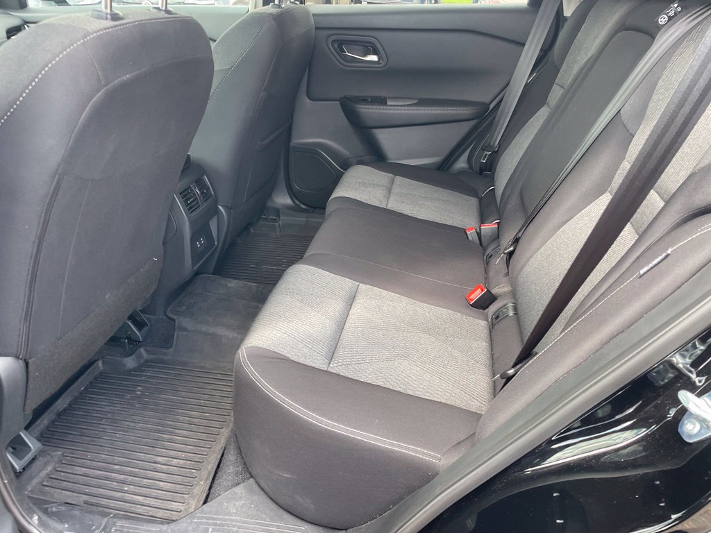 Certified 2026 Nissan Rogue SV FWD image 16