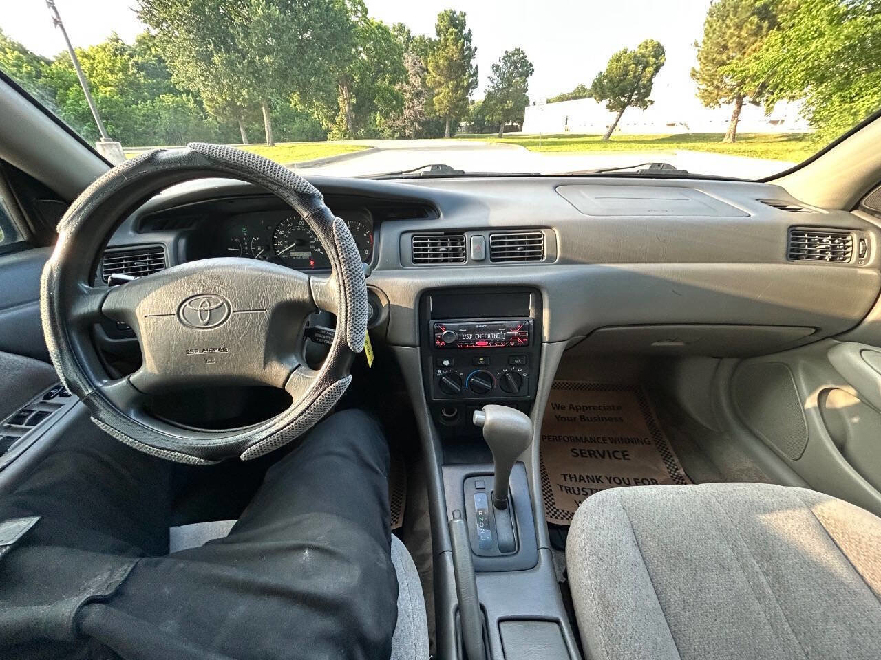 Used 2001 Toyota Camry LE FWD image 16