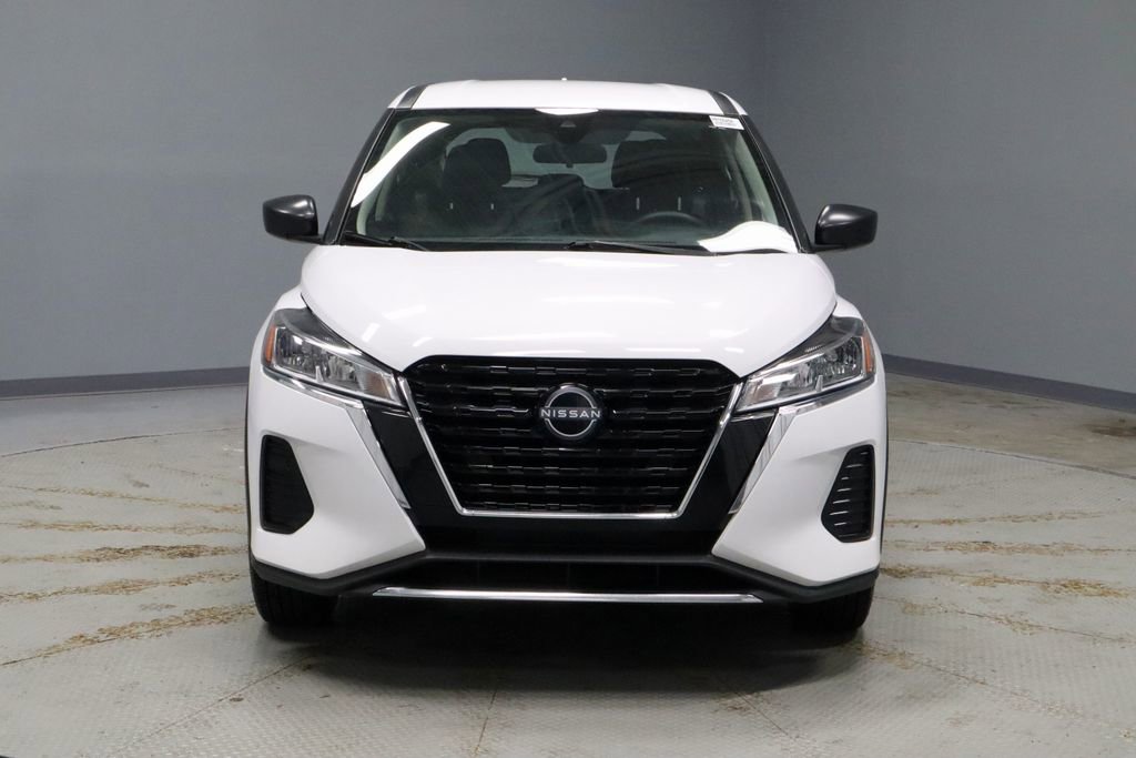 Certified 2024 Nissan Kicks S image 5