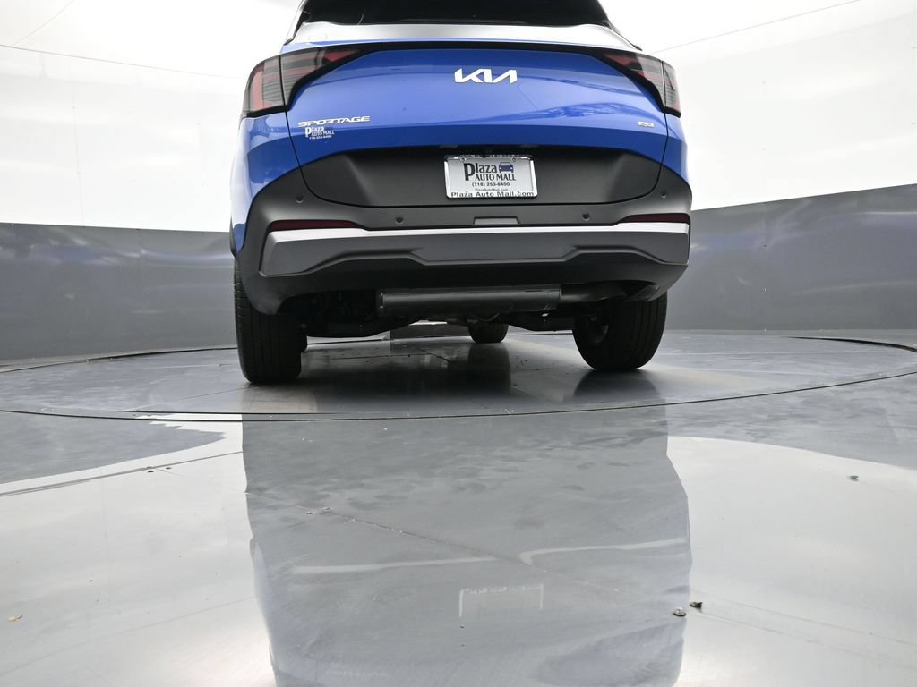 New 2026 Kia Sportage EX w/ EX Panorama Roof Package AWD/4WD image 32