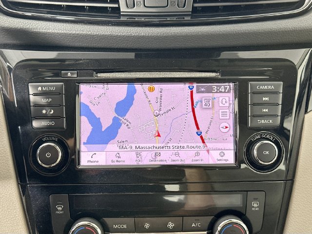 Used 2019 Nissan Rogue Sport SV w/ Technology Package AWD/4WD image 11