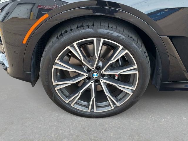 Used 2021 BMW X7 M50i AWD/4WD image 11