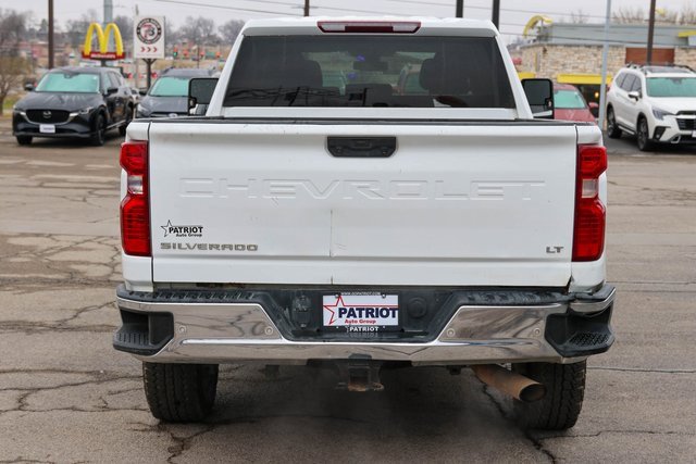 Used 2020 Chevrolet Silverado 2500 LT w/ Convenience Package image 4
