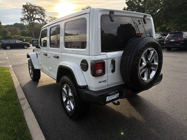 Used 2023 Jeep Wrangler Unlimited Sahara w/ Cold Weather Group AWD/4WD image 6