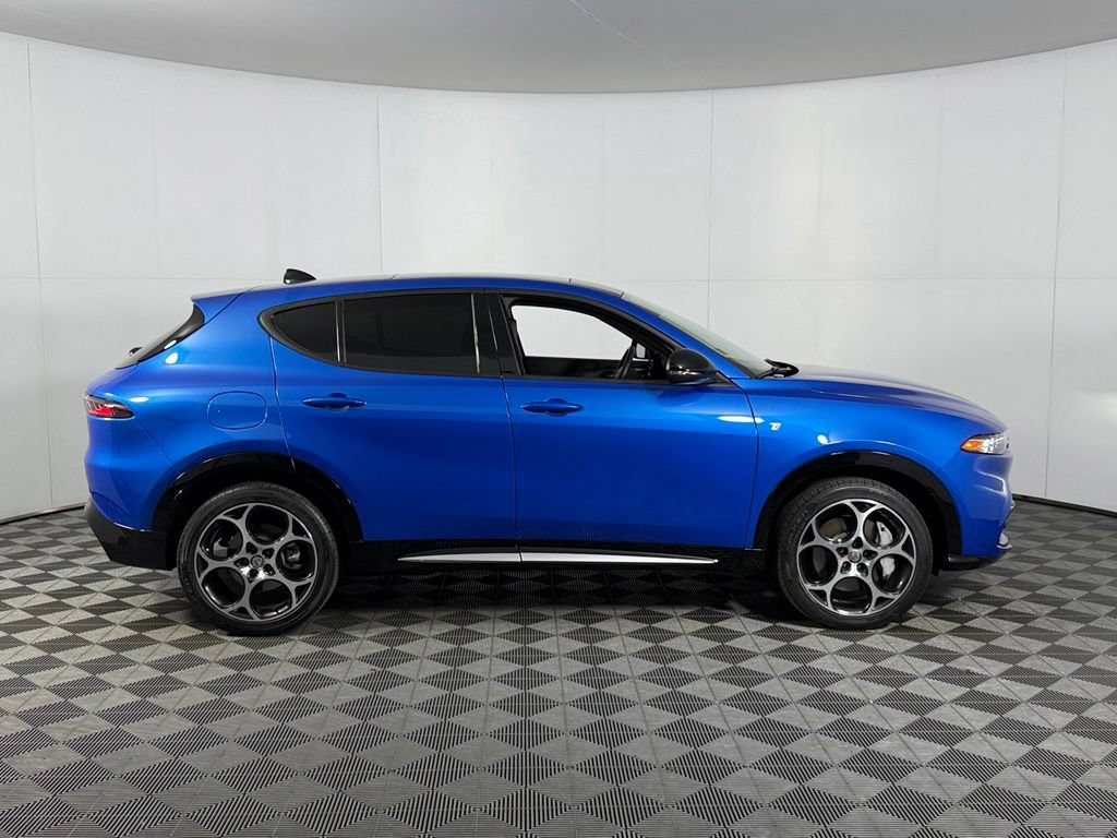 Used 2024 Alfa Romeo Tonale Ti AWD/4WD image 7