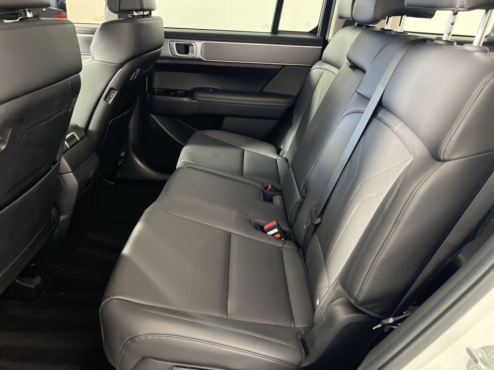 Used 2024 Hyundai Santa Fe SEL image 25