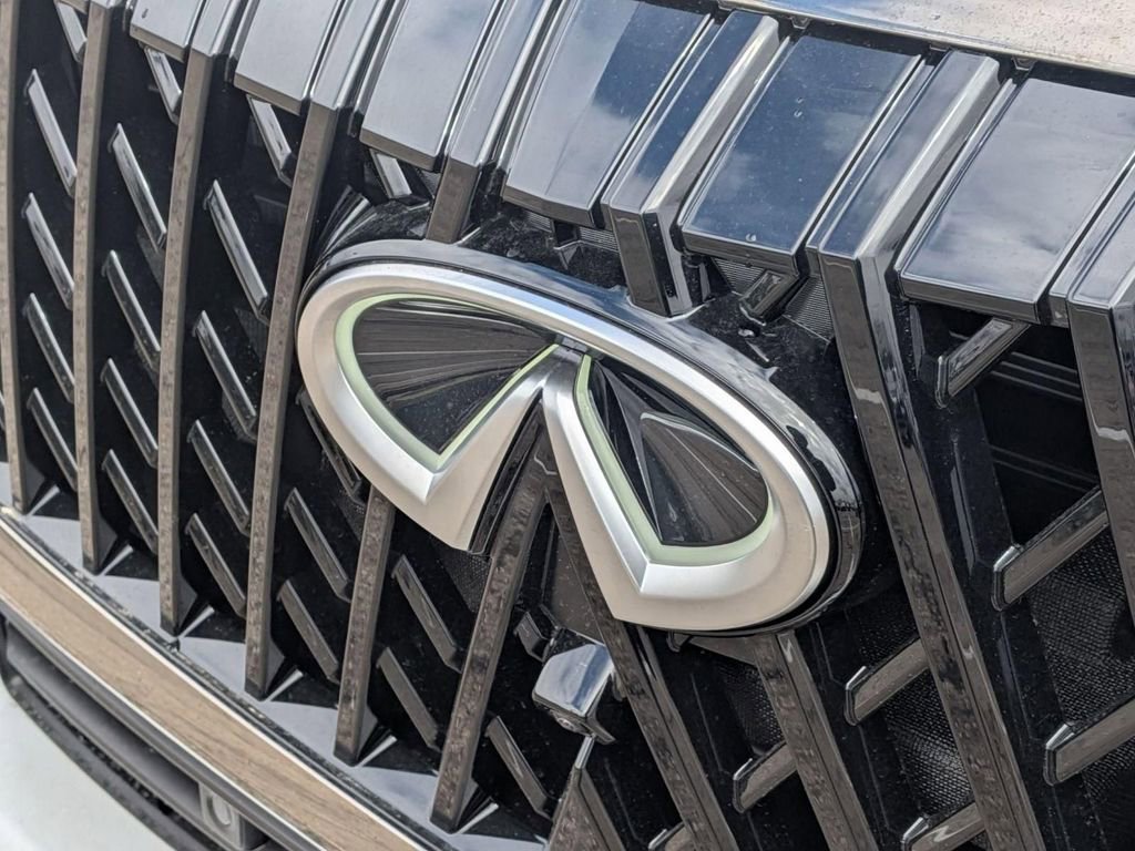 New 2026 INFINITI QX80 4WD w/ Sport Exterior Package image 9