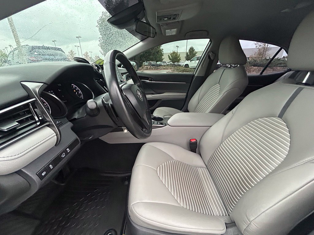 Used 2023 Toyota Camry SE AWD/4WD image 13