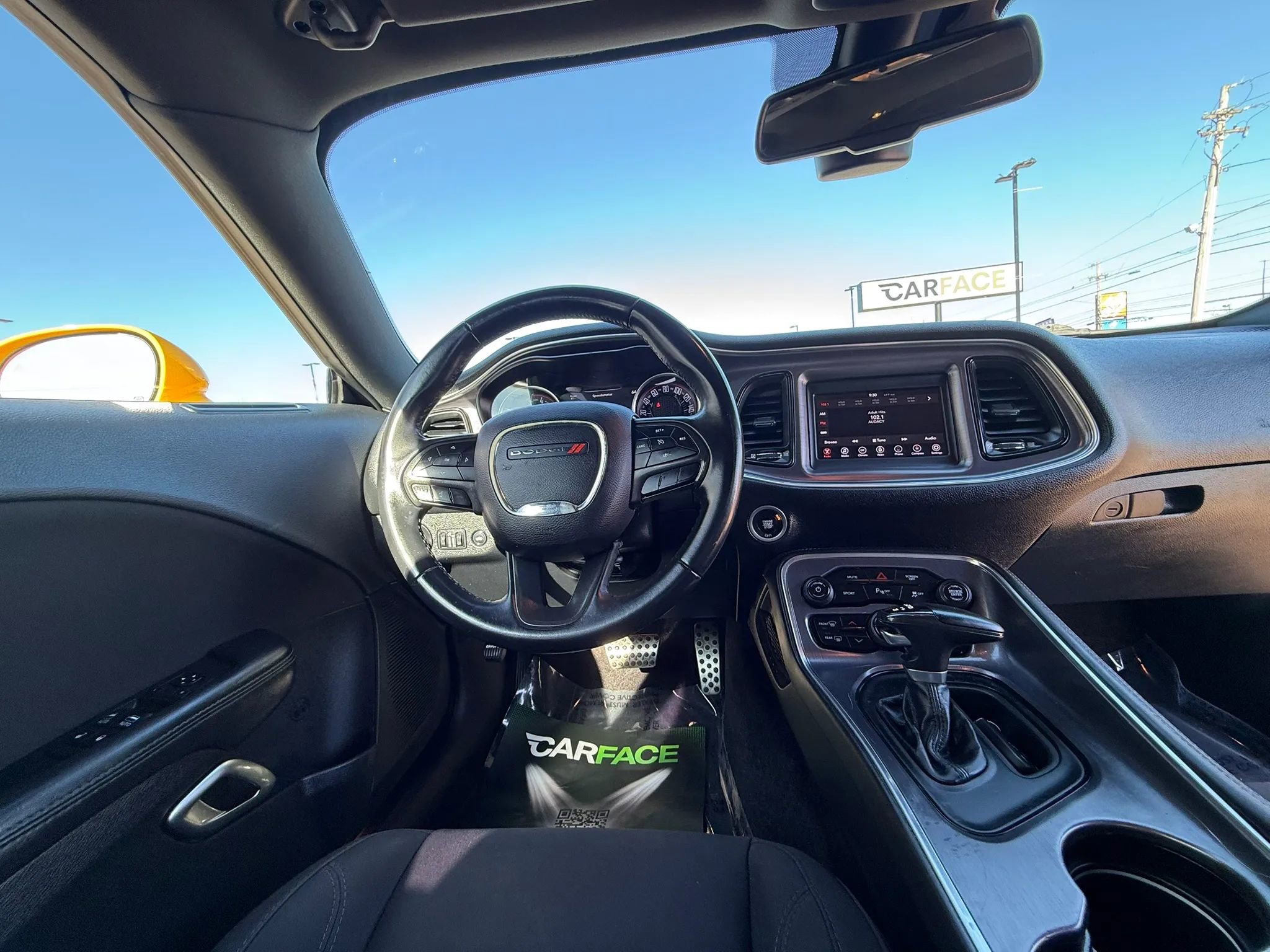 Used 2018 Dodge Challenger SXT w/ Driver Convenience Group RWD image 23