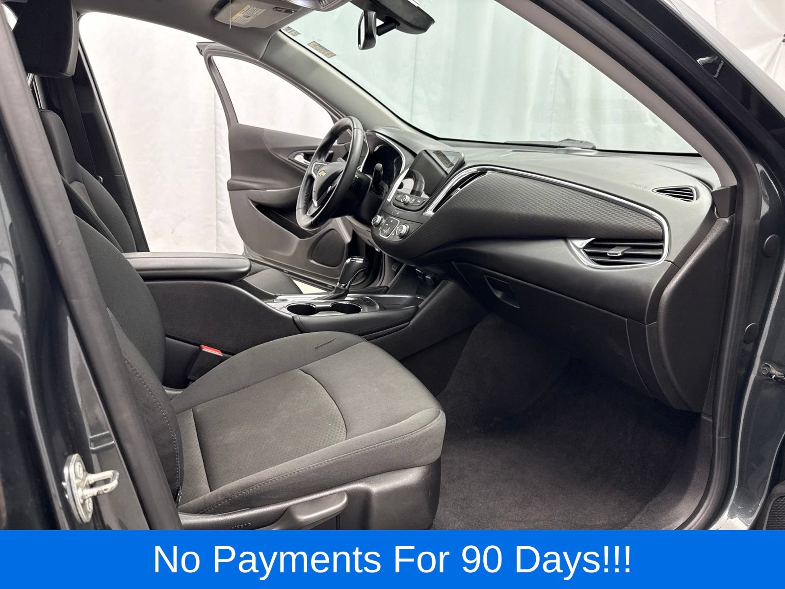 Used 2016 Chevrolet Malibu LT FWD image 26