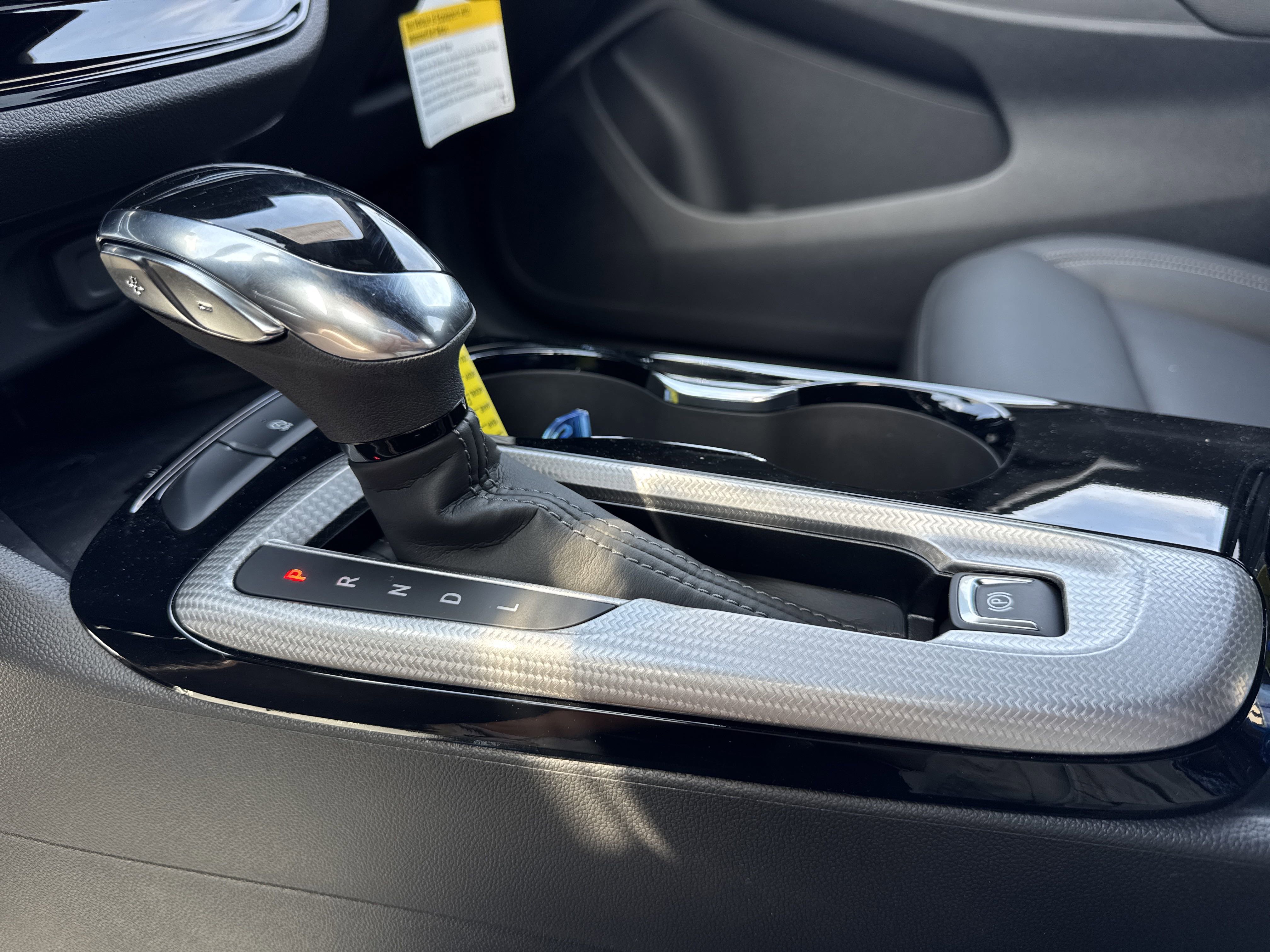 New 2025 Buick Envista Avenir image 23