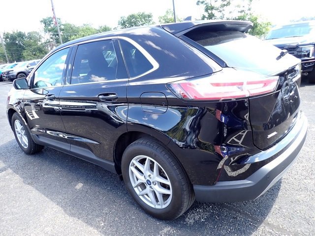 Certified 2022 Ford Edge SEL w/ Convenience Package image 5