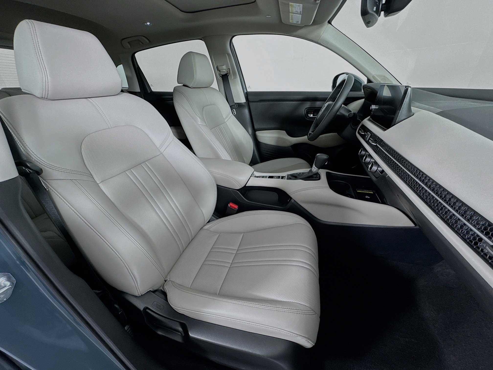 Certified 2024 Honda HR-V EX-L image 27
