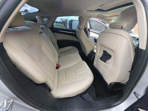 Used 2018 Ford Fusion Titanium image 9