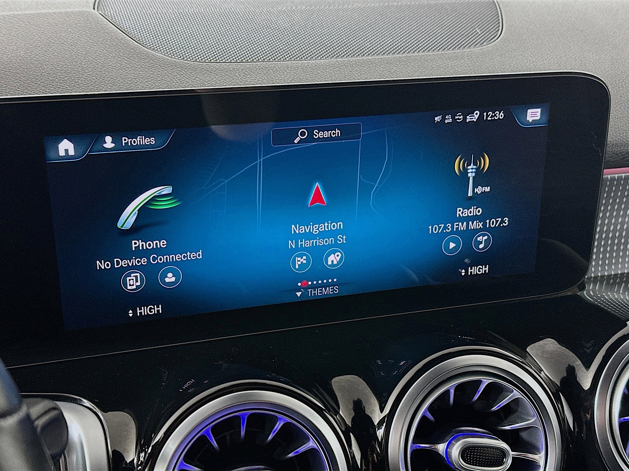 Certified 2021 Mercedes-Benz GLB 250 4MATIC image 15