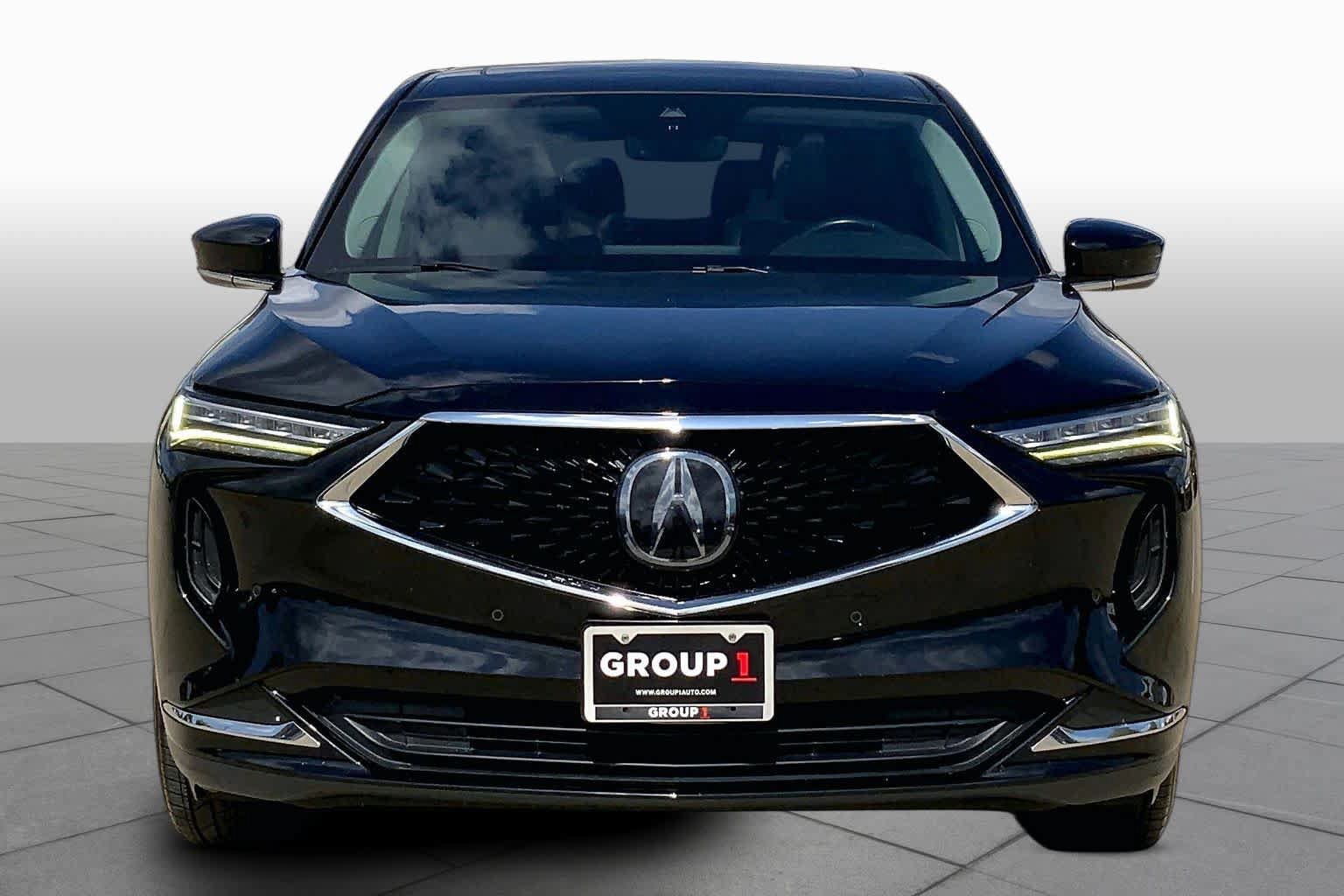 Used 2023 Acura MDX w/ Technology Package FWD image 4