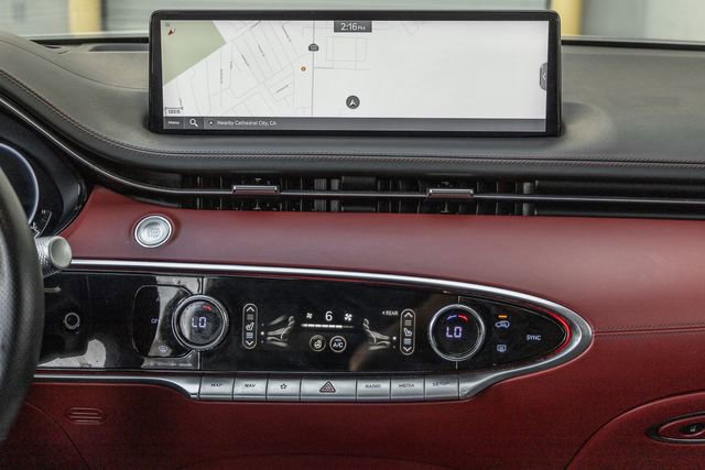 Used 2022 Genesis GV70 3.5T Sport w/ Sport Prestige Package image 8