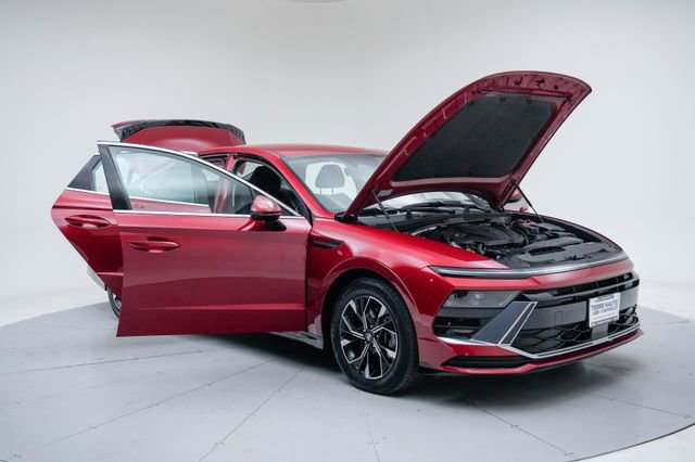 Used 2024 Hyundai Sonata SEL FWD image 15