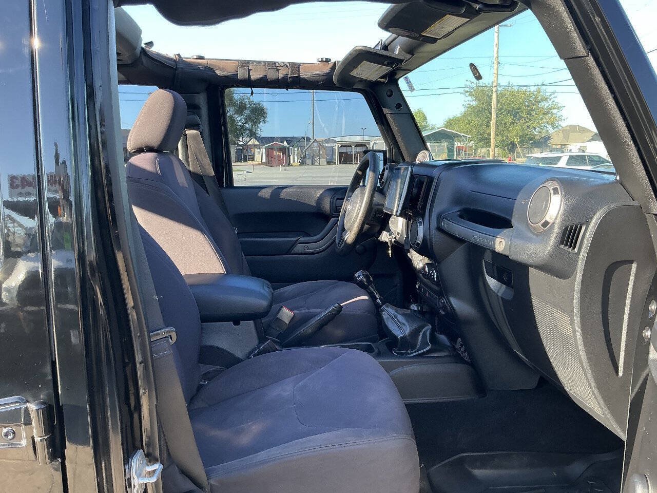 Used 2013 Jeep Wrangler Unlimited Sport w/ Trailer Tow Group AWD/4WD image 13