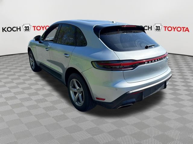 Used 2020 Porsche Macan AWD/4WD image 6