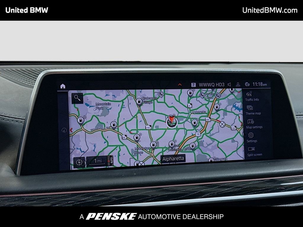 Used 2022 BMW 740i w/ M Sport Package RWD image 10