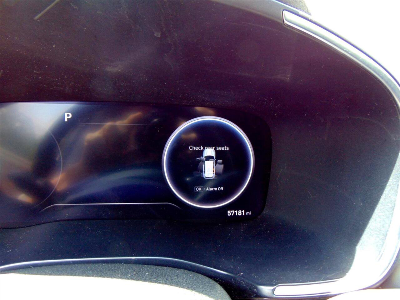 Used 2023 Hyundai Santa Fe Limited image 43