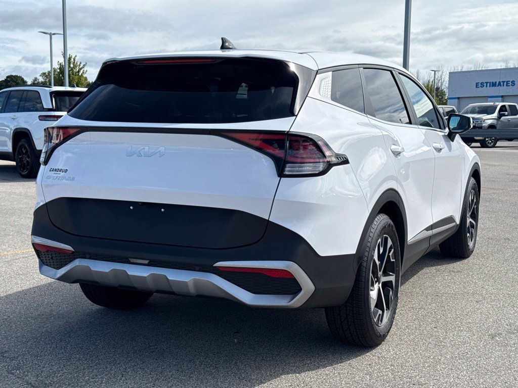 Used 2023 Kia Sportage EX FWD image 32